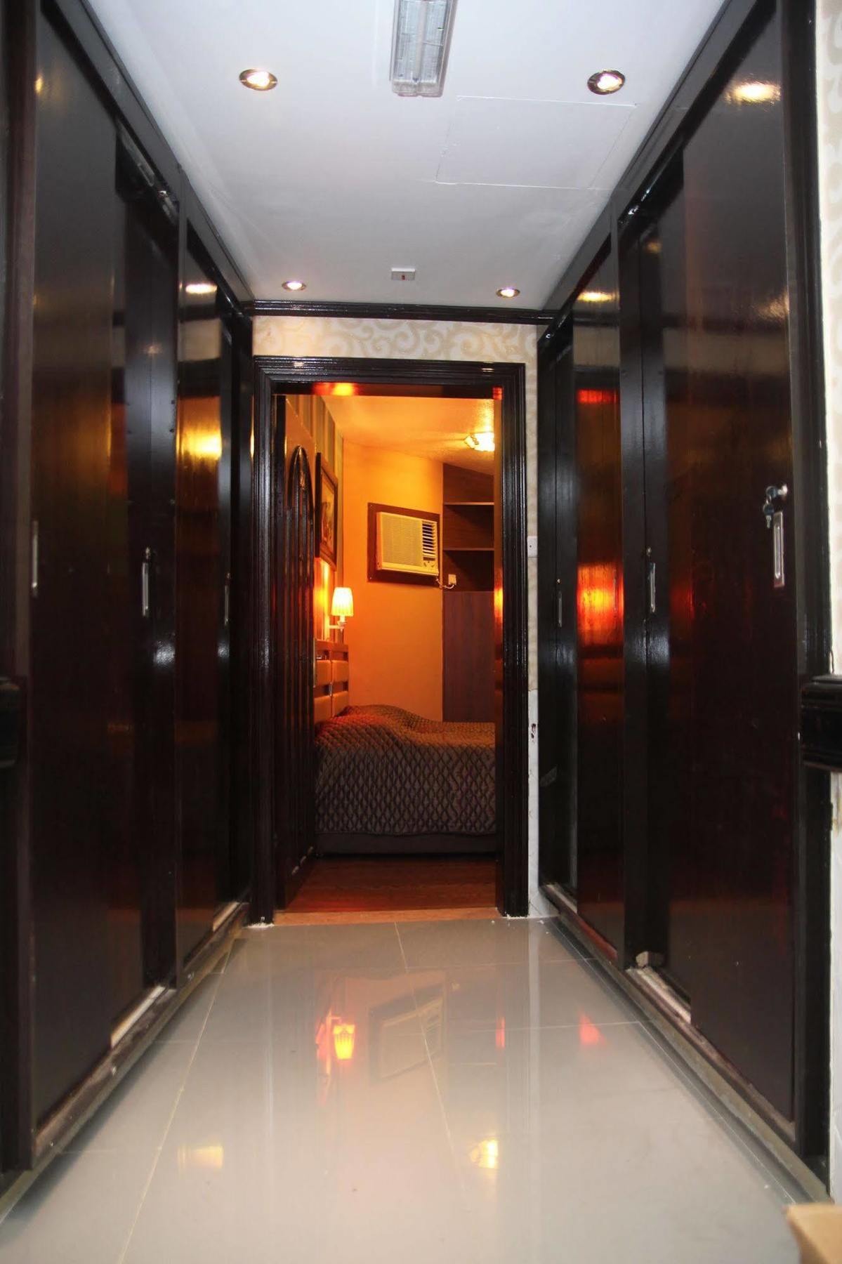 Oyo 329 Down Town Hotel Dubai Eksteriør billede